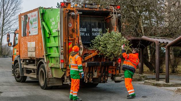 Pražské služby a AVE jsou připraveny na vánoční a novoroční svoz odpadu